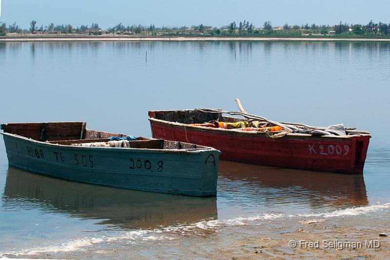 20090529_141448 D300 P2 S2.jpg - Pink Lake